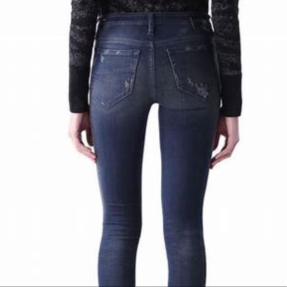 Diesel Skinzee 0847v, like new condition, 28x32 - Picture 7 of 10